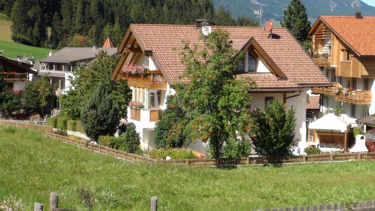 Apartments Primula San Vigilio Di Marebbe Exterior photo